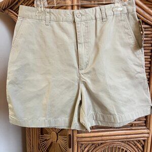 woman's NWT shorts
